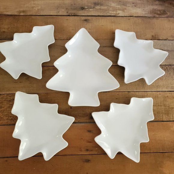 White ceramic appetizer and serving plates - Picture 3 of 9